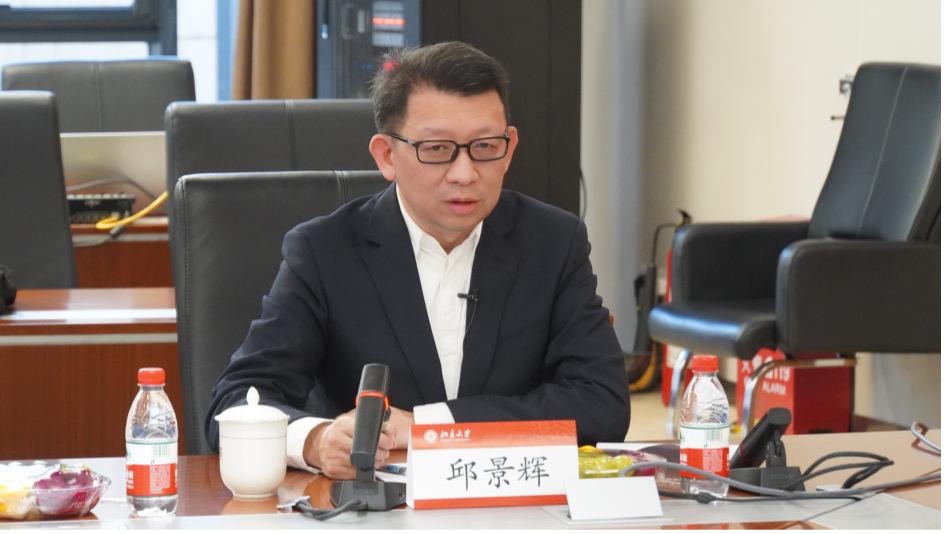 d520899dccf74b9d82501b32dd867a50.jpg d520899dccf74b9d82501b32dd867a50.jpg