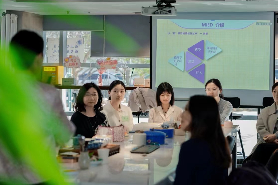 71afb3180fa84eccb18de5feb9f3fda8.jpg 71afb3180fa84eccb18de5feb9f3fda8.jpg